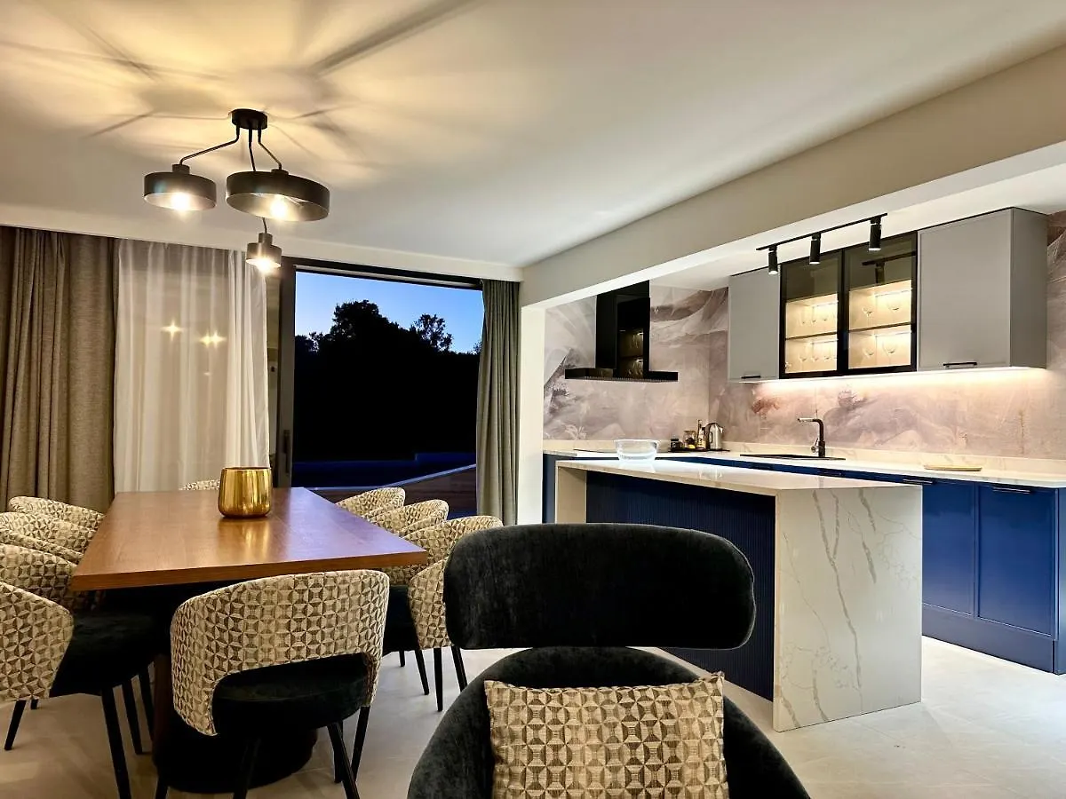 Luxury Apartment Blue Sapphire With Outdoor Pool Kožino 0*,  Croacia