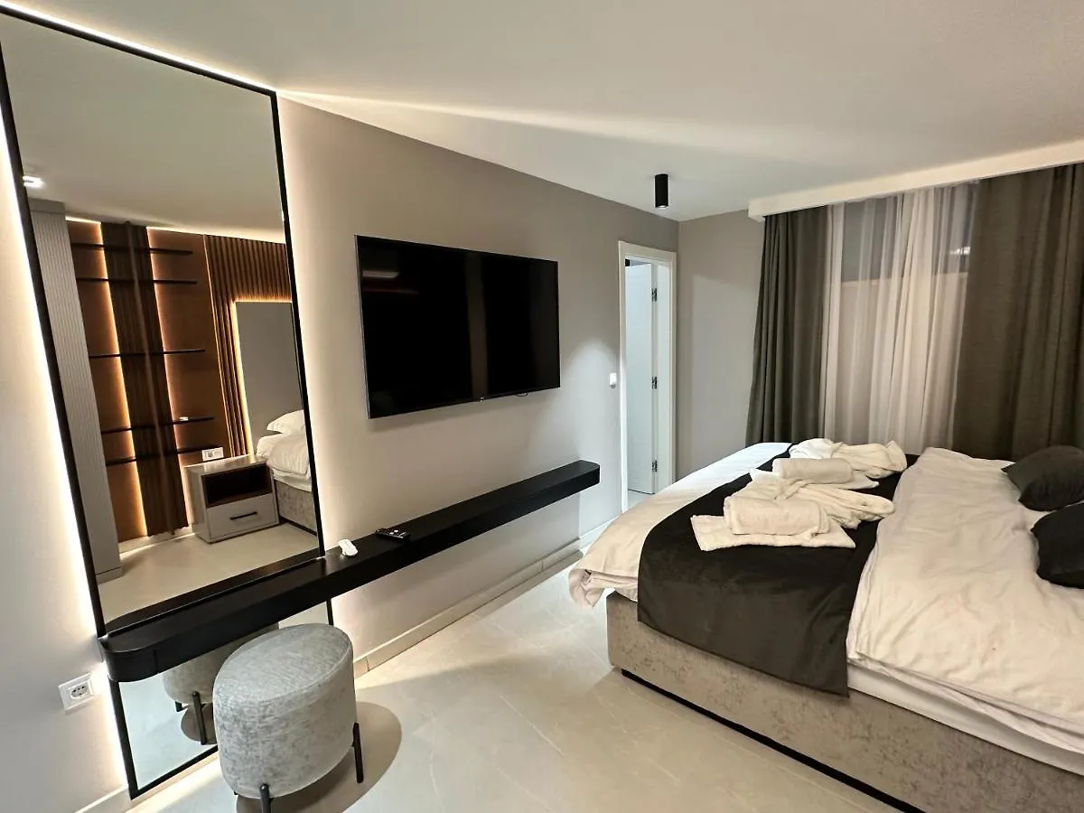 Luxury Apartment Blue Sapphire With Outdoor Pool Kožino